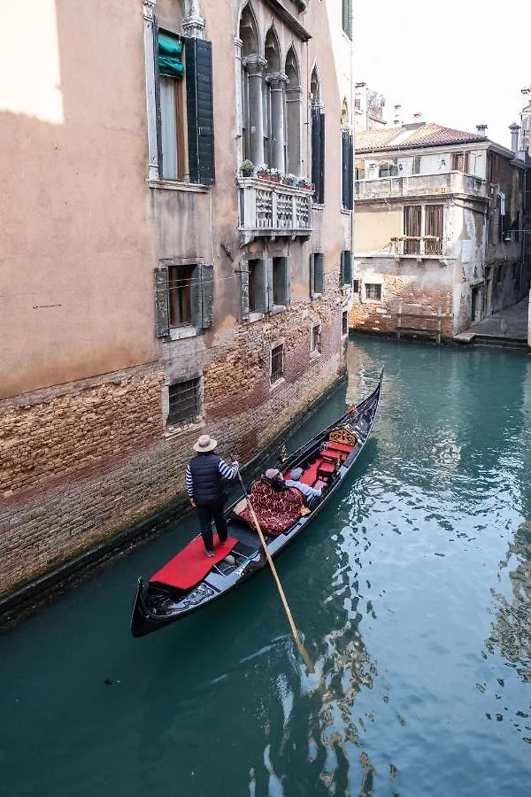 Home Venice Apartments - Rialto 4